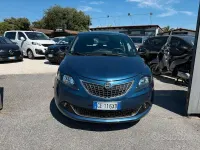Usata Lancia Ypsilon Gold 69 CV (50 kW) 2021 Blu Utilitaria