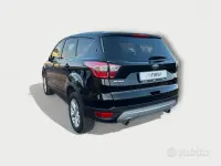 Usata Ford Kuga S 120 CV (88 kW) 2019 Nero SUV