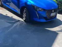Usata Peugeot 208 Allure 101 CV (74 kW) 2021 Utilitaria