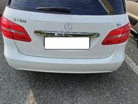 Usata Mercedes B180 Premium 109 CV (80 kW) 2012 Bianco Monovolume