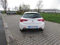 usata Alfa Romeo Giulietta 1.6 JTDm-2 105 CV Distinctive