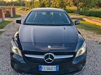 Käytetty Mercedes CLA220 Premium 177 HP (130 kW) 2016 Musta Sedan