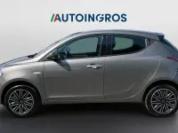 Usata Lancia Ypsilon Silver 69 CV (50 kW) 2023 Grigio Utilitaria