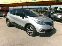Usata Renault Captur 90 CV (66 kW) 2019 Grigio SUV