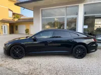 Usata VW Arteon 190 CV (139 kW) 2017 Nero Utilitaria