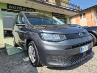 Usata VW Caddy 122 CV (89 kW) 2023 Grigio Monovolume