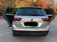 Gebraucht VW Tiguan 150 PS (110 kW) 2018 Grau SUV