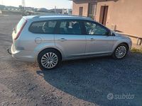 Usata Ford Focus 90 CV (66 kW) 2009 Grigio Station wagon