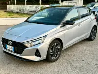 Usata Hyundai i20 100 CV (73 kW) 2021 Grigio Utilitaria