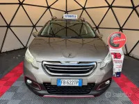 Usata Peugeot 2008 Allure 110 CV (80 kW) 2016 Marrone SUV