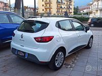 Usata Renault Clio IV Dynamique 75 CV (55 kW) 2013 Bianco Berlina