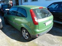 Usata Ford Fiesta 68 CV (50 kW) 2006 Verde Utilitaria