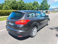 Begagnad Ford Focus 120 HK (88 kW) 2015 Grå Kombi