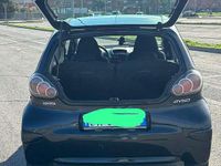 Usata Toyota Aygo 68 CV (50 kW) 2009 Nero Utilitaria