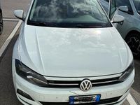 Usata VW Polo 105 CV (77 kW) 2019 Bianco Berlina
