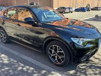 Usata Alfa Romeo Stelvio Business 179 CV (131 kW) 2018 Nero SUV