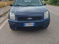 Usata Ford Fusion 68 CV (50 kW) 2003 Utilitaria