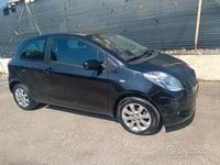 Usata Toyota Yaris Sol 90 CV (66 kW) 2007 Nero Utilitaria