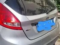 Usata Ford Fiesta Titanium 68 CV (50 kW) 2009 Argento Berlina