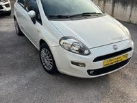 Gebraucht Fiat Punto Lounge 85 PS (62 kW) 2012 Weiß Kleinwagen