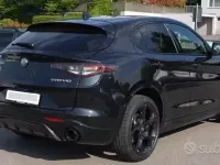 Usata Alfa Romeo Stelvio Competizione 209 CV (153 kW) 2024 Nero SUV