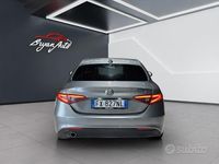 Usata Alfa Romeo Giulia Tech Edition 160 CV (117 kW) 2019 Grigio Berlina