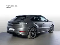 Usata Porsche Cayenne 470 CV (345 kW) 2025 Grigio quarzite metallizzato SUV