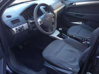 Usata Opel Astra 90 CV (66 kW) 2008 Berlina