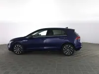 Usata VW Golf VIII Style 131 CV (96 kW) 2024 Atlantic blue Berlina