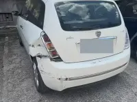 Usata Lancia Ypsilon 69 CV (50 kW) 2003 Bianco Utilitaria