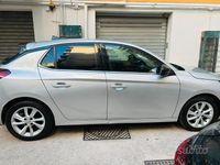 Usata Opel Corsa Elegance 101 CV (74 kW) 2022 Grigio Utilitaria
