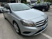 Usata Mercedes A180 109 CV (80 kW) 2014 Argento Berlina
