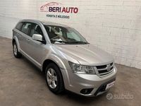 Usata Fiat Freemont 140 CV (102 kW) 2012 Grigio SUV