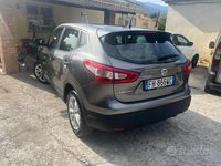 Usata Nissan Qashqai 115 CV (84 kW) 2017 Grigio SUV