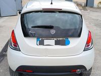 Usata Lancia Ypsilon S 69 CV (50 kW) 2019 Bianco Utilitaria