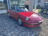 Usata Alfa Romeo Spider 125 CV (91 kW) 1987 Rosso Cabrio