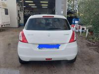 Usata Suzuki Swift 94 CV (69 kW) 2013 Bianco Utilitaria