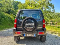 Usata Suzuki Jimny 86 CV (63 kW) 2012 Grigio SUV