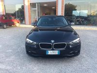 Usata BMW 318 150 CV (110 kW) 2017 Blu Station wagon