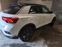 Usata VW T-Roc 150 CV (110 kW) 2018 Bianco SUV
