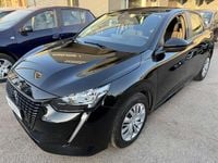 Usata Peugeot 208 Allure 75 CV (55 kW) 2023 Nero Utilitaria