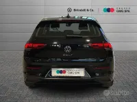 Usata VW Golf VIII Life 116 CV (85 kW) 2023 Nero Berlina