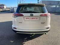 Usata Toyota RAV4 Hybrid Lounge 155 CV (114 kW) 2016 Bianco SUV