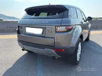 Usata Land Rover Range Rover evoque 150 CV (110 kW) 2016 Grigio Station wagon