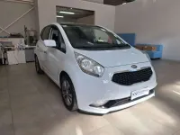 Usata Kia Venga 90 CV (66 kW) 2015 Bianco Utilitaria