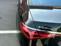 Usata Mercedes S580 Premium Plus 367 CV (269 kW) 2022 Verde Berlina