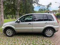 Usata Ford Fusion 68 CV (50 kW) 2010 Grigio Utilitaria