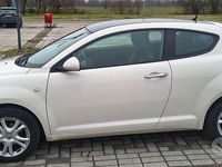 Usata Alfa Romeo MiTo Distinctive 105 CV (77 kW) 2011 Bianco Utilitaria