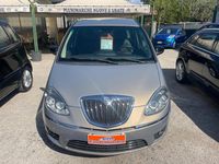 Usata Lancia Musa 95 CV (69 kW) 2011 Beige Monovolume