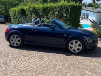 Usata Audi TT Roadster Ambiente 224 CV (164 kW) 2003 Blu/azzurro Cabrio